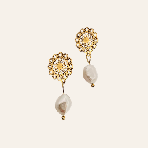 Millie Pearl Earrings