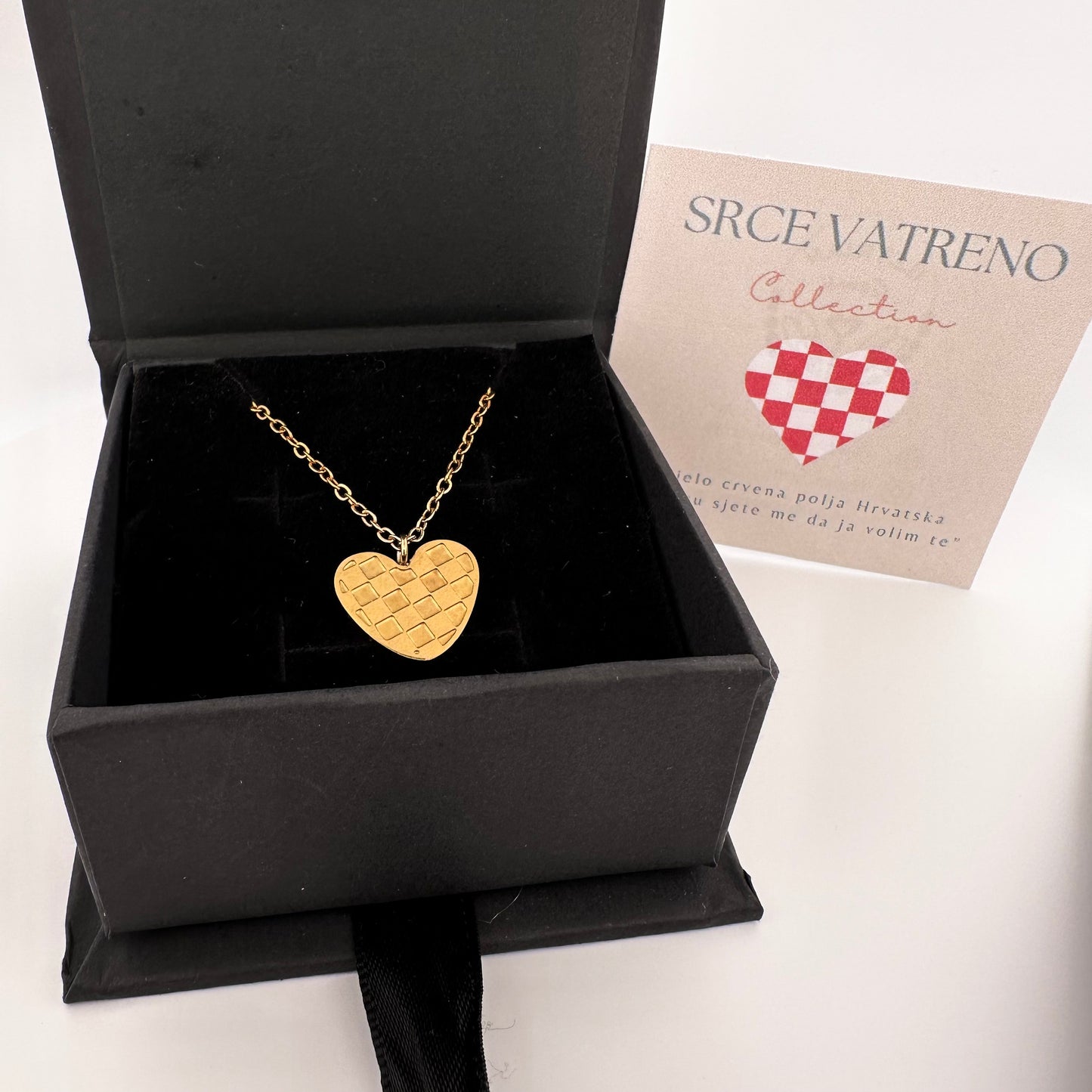 Srce Vatreno Necklace