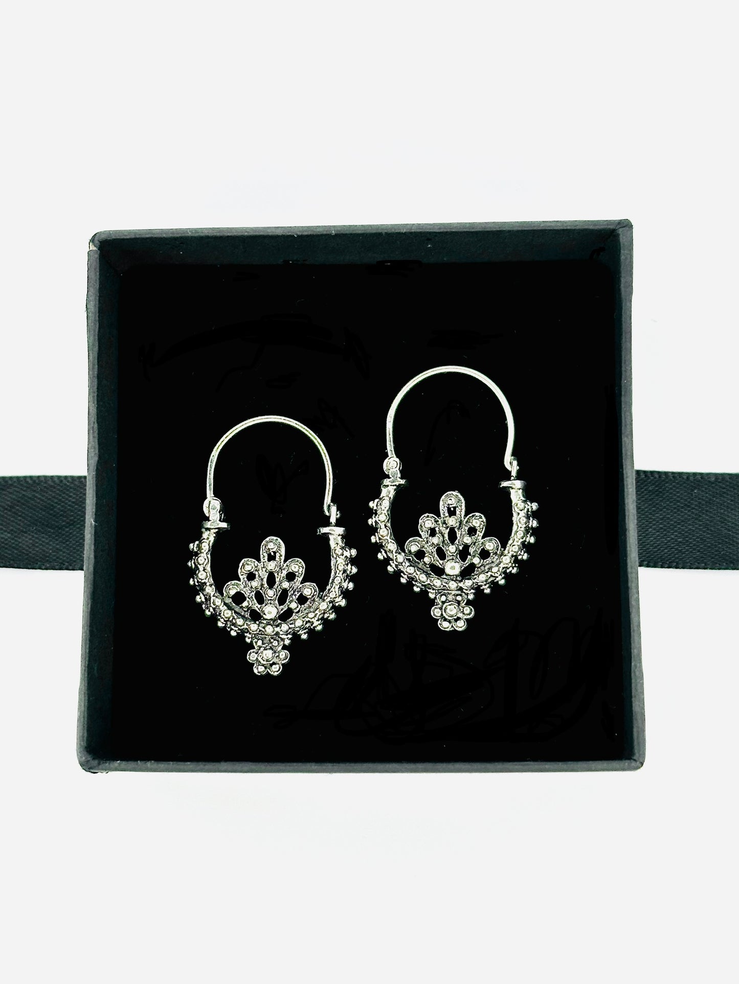 Spalatum Earrings - Silver