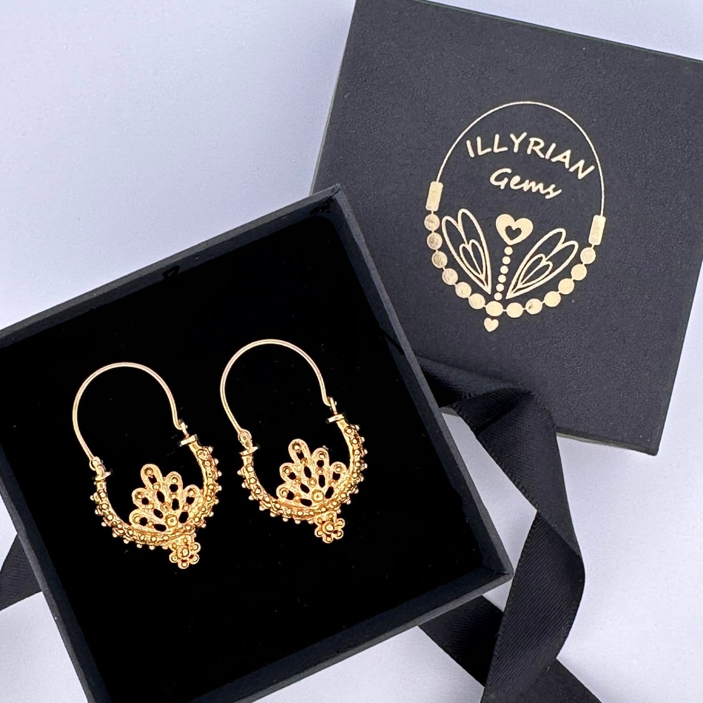 Spalatum Earrings - Gold