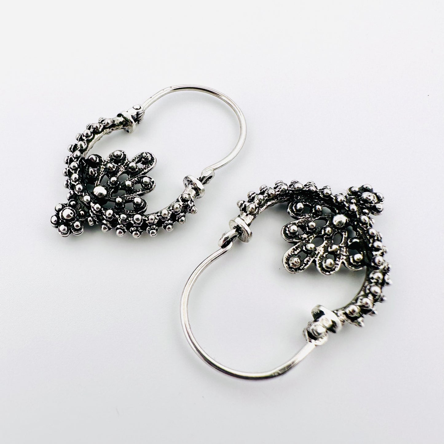 Spalatum Earrings - Silver